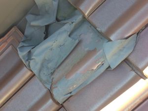 Steildachreparaturen und Wartungen